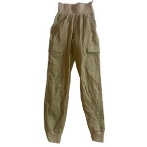 AKIRA Once Upon A Time Cargo Pants Beige Women’s Size Small AK912043 NWT